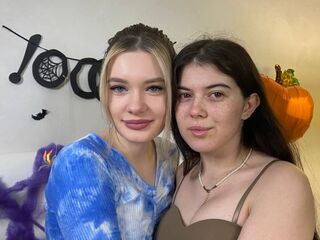 MeghanAndGwendol's Live sex cam Profile Image